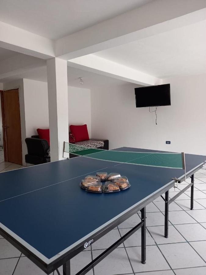 קריל Hostal Pata De Perro מראה חיצוני תמונה