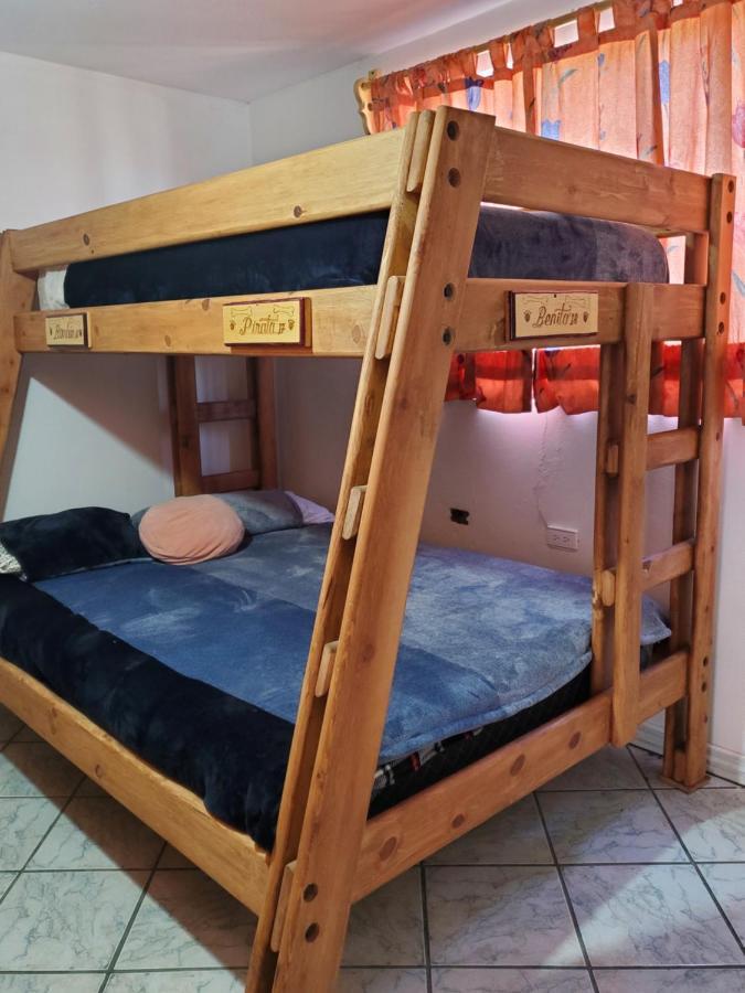 קריל Hostal Pata De Perro מראה חיצוני תמונה